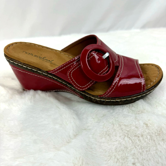 Natural Soul Red Slide Sandals Women’s size 7.5 - Picture 3 of 8